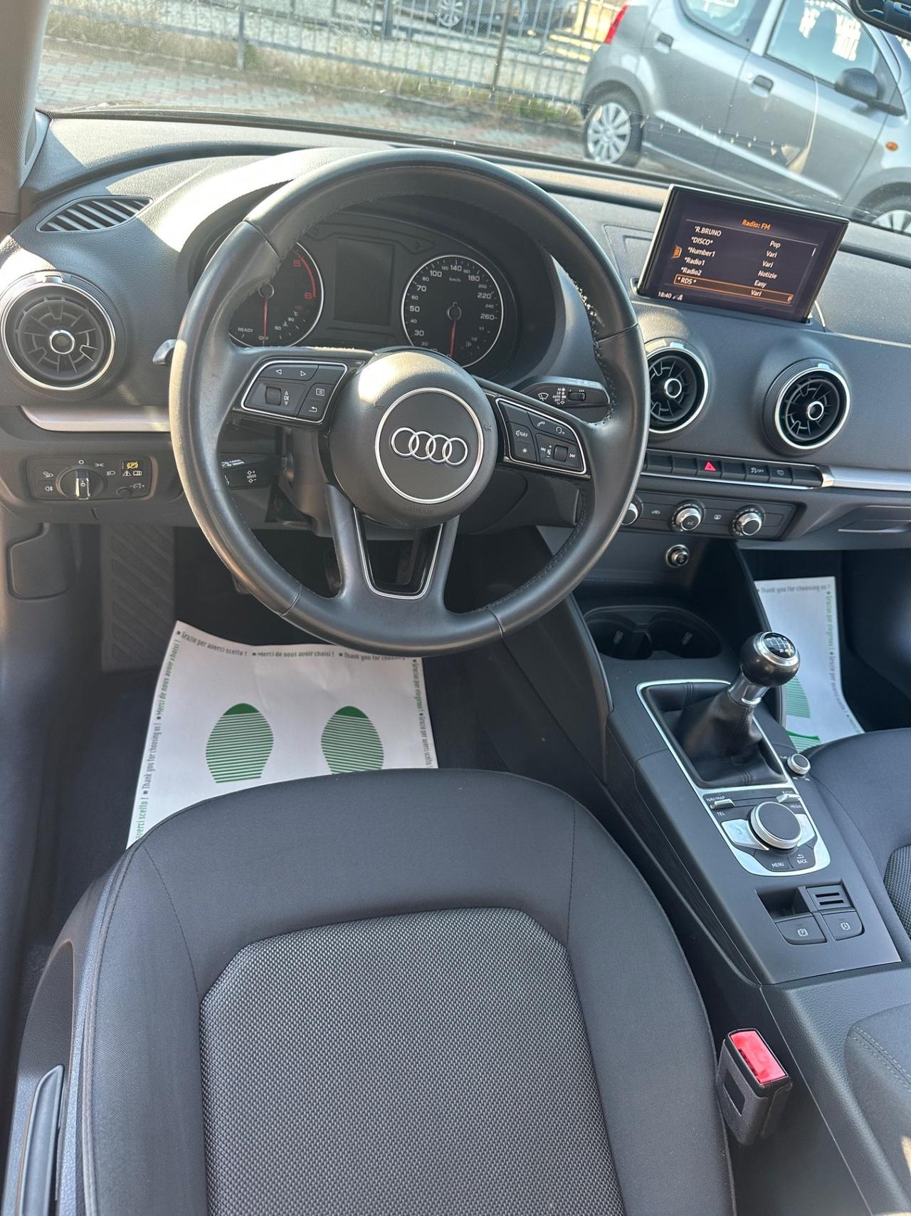 Audi A3 SPB 30 TDI Business