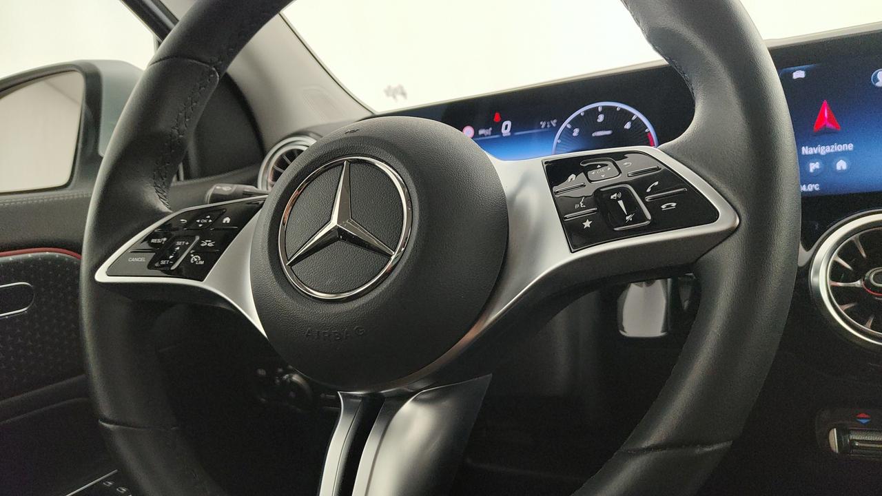 Mercedes-Benz GLA-H247 2023 - GLA 200 d Progressive Advanced Plus auto