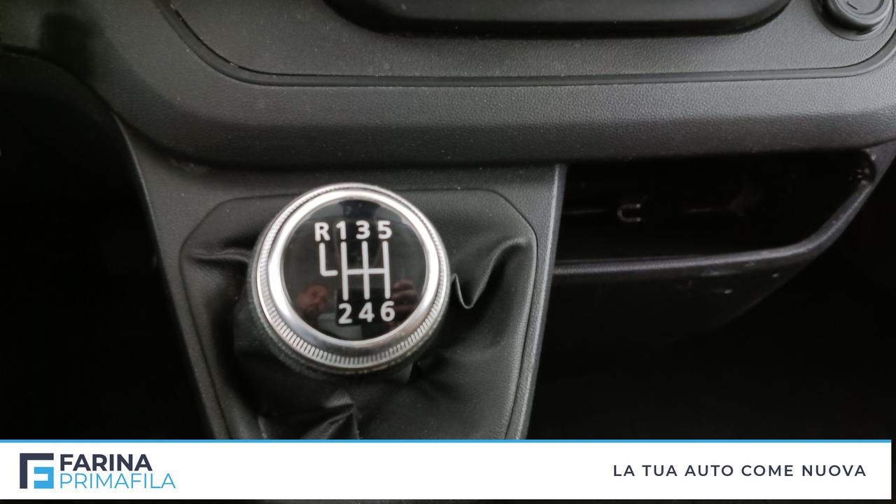 RENAULT Trafic IV 27 2022 - trafic T27 2.0 dci 150cv energy L1H1 Start my23