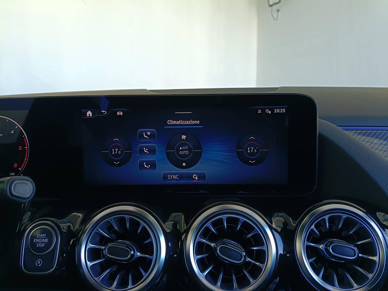 Mercedes-Benz GLA-H247 2023 - GLA 180 d AMG Line Advanced Plus auto