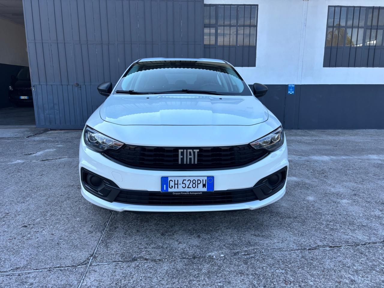 Fiat Tipo 1.3 Mjt. Garanzia 12 mesi. Neopatentati