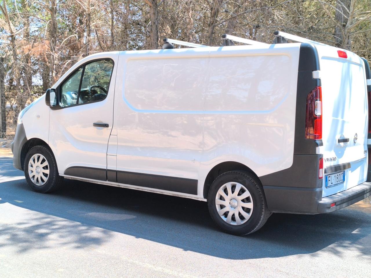 OPEL VIVARO 1.6 CDTI 120CV 1 PROPIETARIO KM 107.000