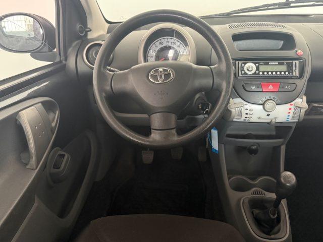 TOYOTA Aygo 1.0 12V VVT-i 5 porte Sol