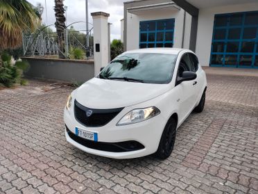 Lancia Ypsilon 1.2 69 CV 5 porte S&S Elefantino Blu