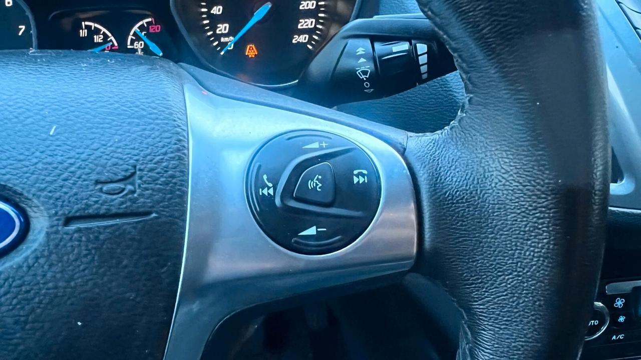 Ford C-Max 1.6 120CV GPL Titanium