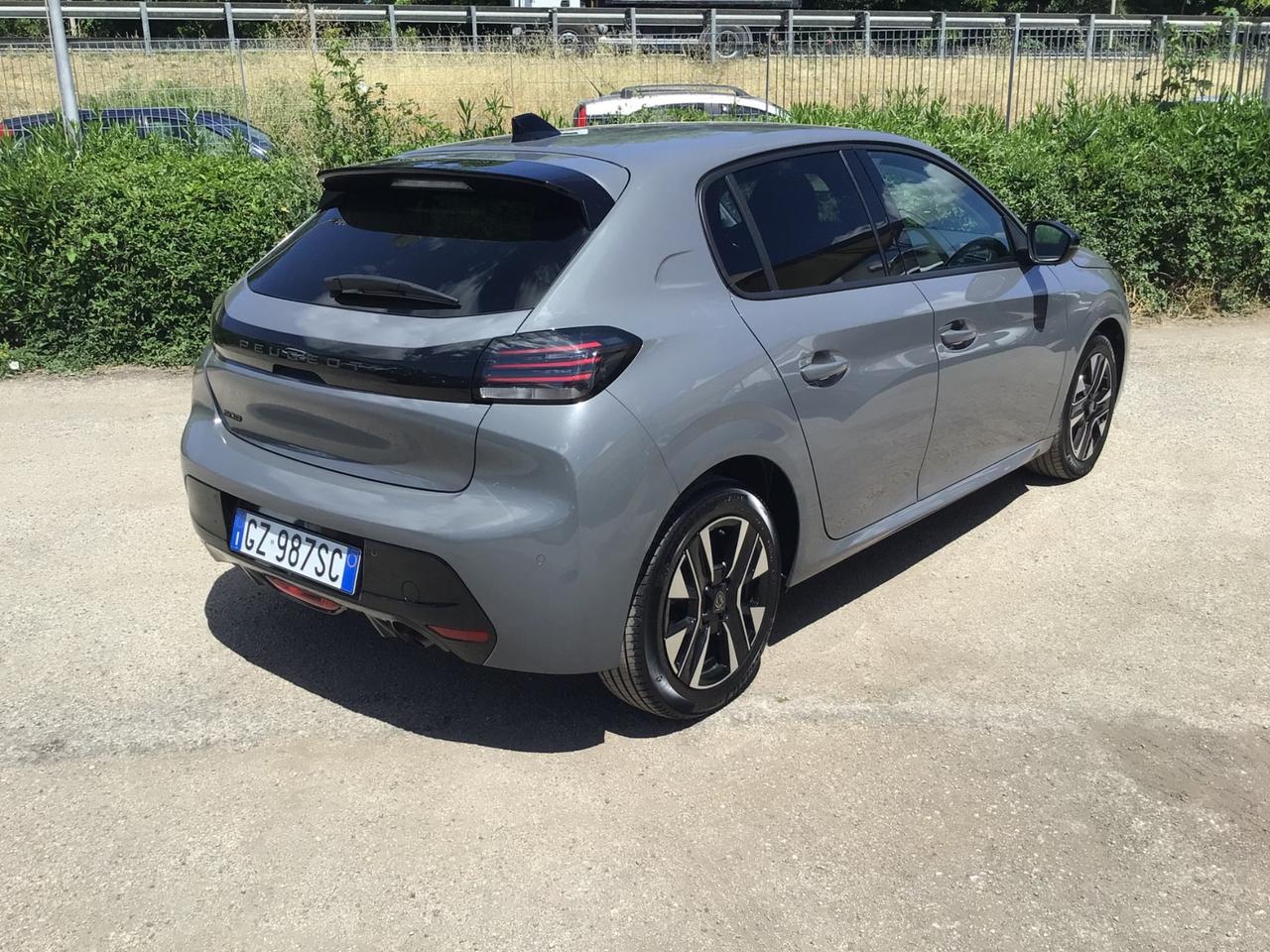 Peugeot 208 1.2 100cv Stop&Start 5p Allure