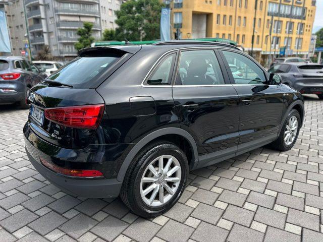 AUDI Q3 2.0 TDI 150 CV Business