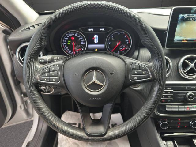 MERCEDES-BENZ A 160 d Executive