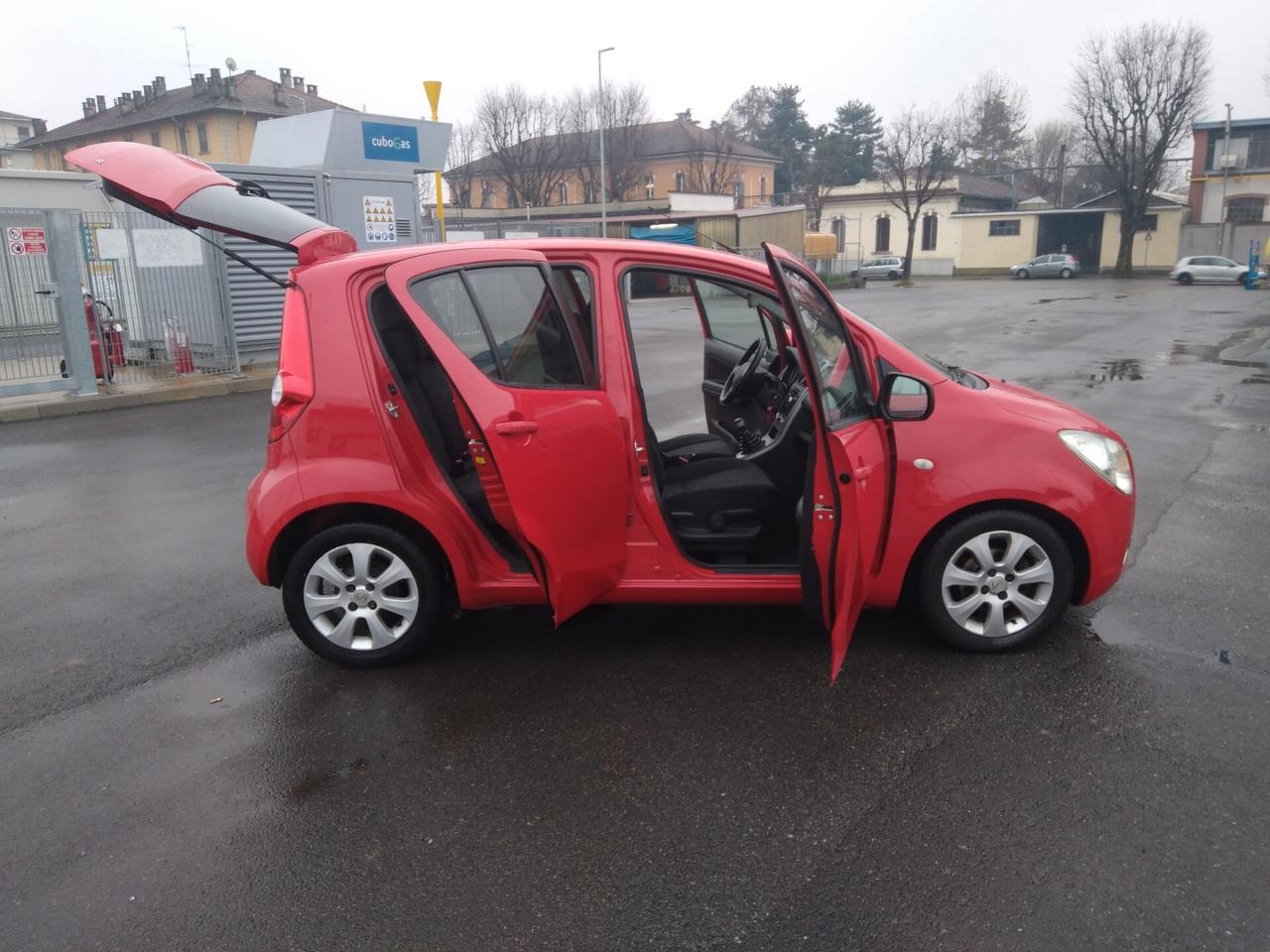 Opel Agila 1.2 16V 86CV Enjoy x neopatentati