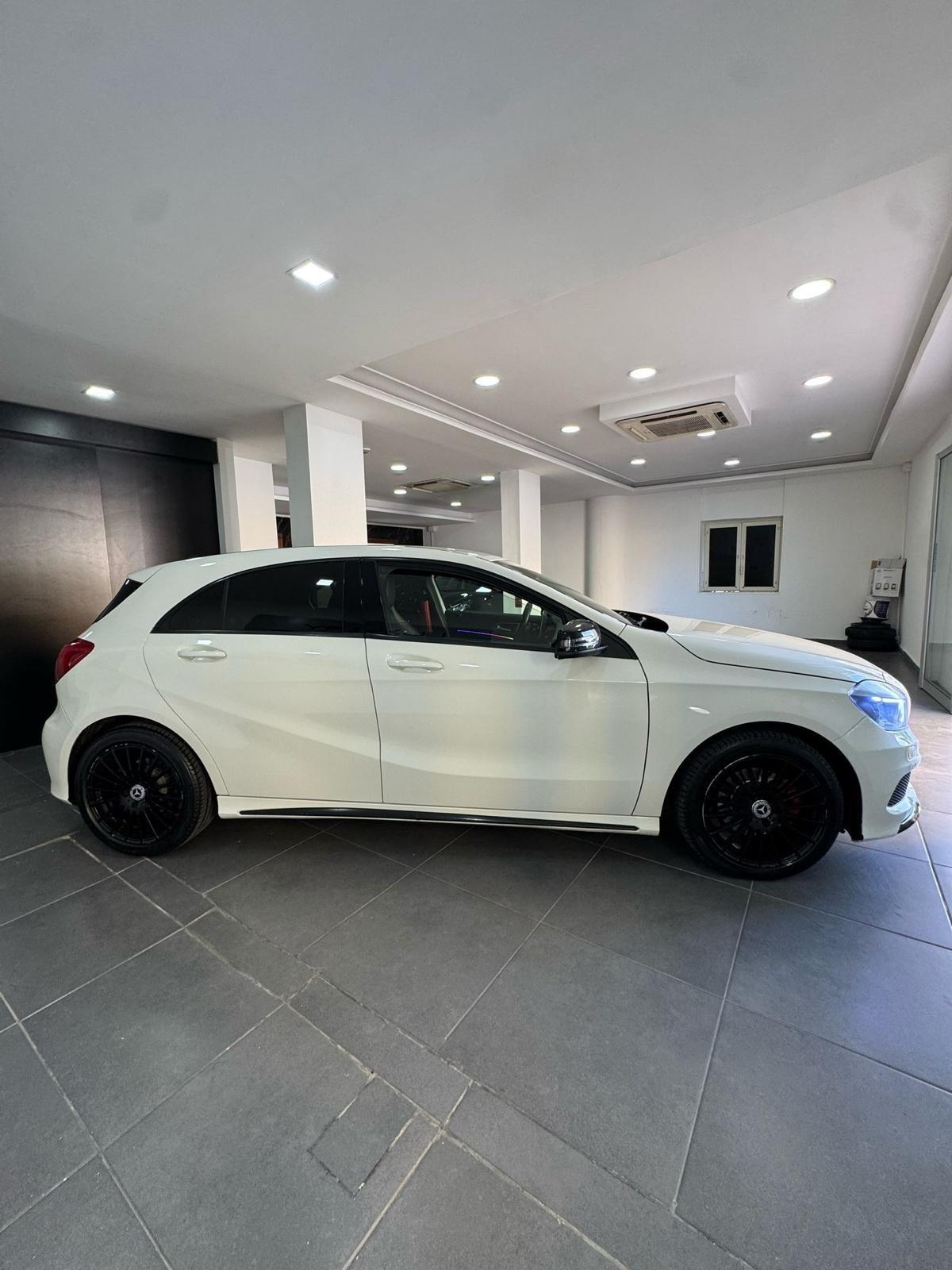 Mercedes-benz A 200 CDI Automatic Dark Night Edition