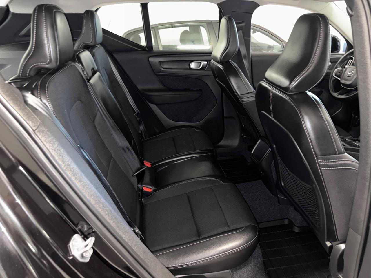 Volvo XC40 D3 GEARTRONIC AUT. Momentum Pro
