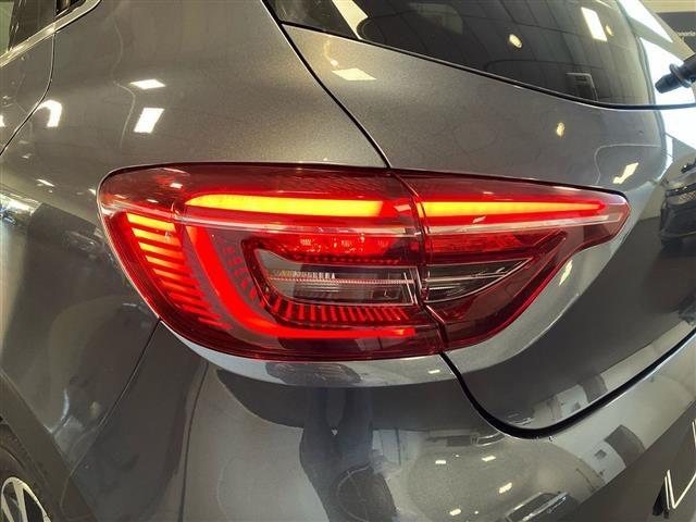 RENAULT Clio 5 Porte 1.6 E-Tech full hybrid 145cv Techno A