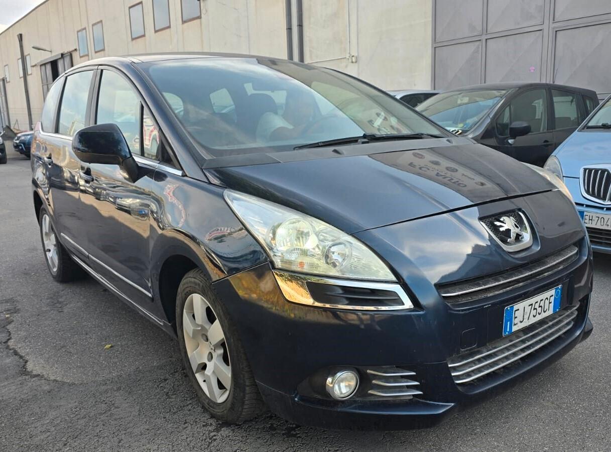 Peugeot 5008 1.6 HDi 112CV - 5 POSTI - GRANDE BAGAGLIAIO -