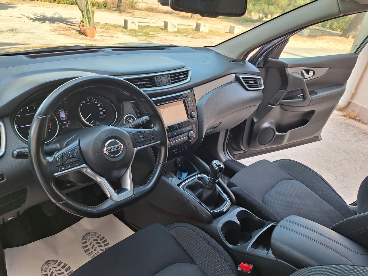 Nissan Qashqai 1.5 dCi Tekna"NAVI,TETTO"