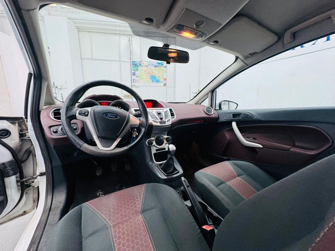 Ford Fiesta 1.2 82CV 3 porte Titanium