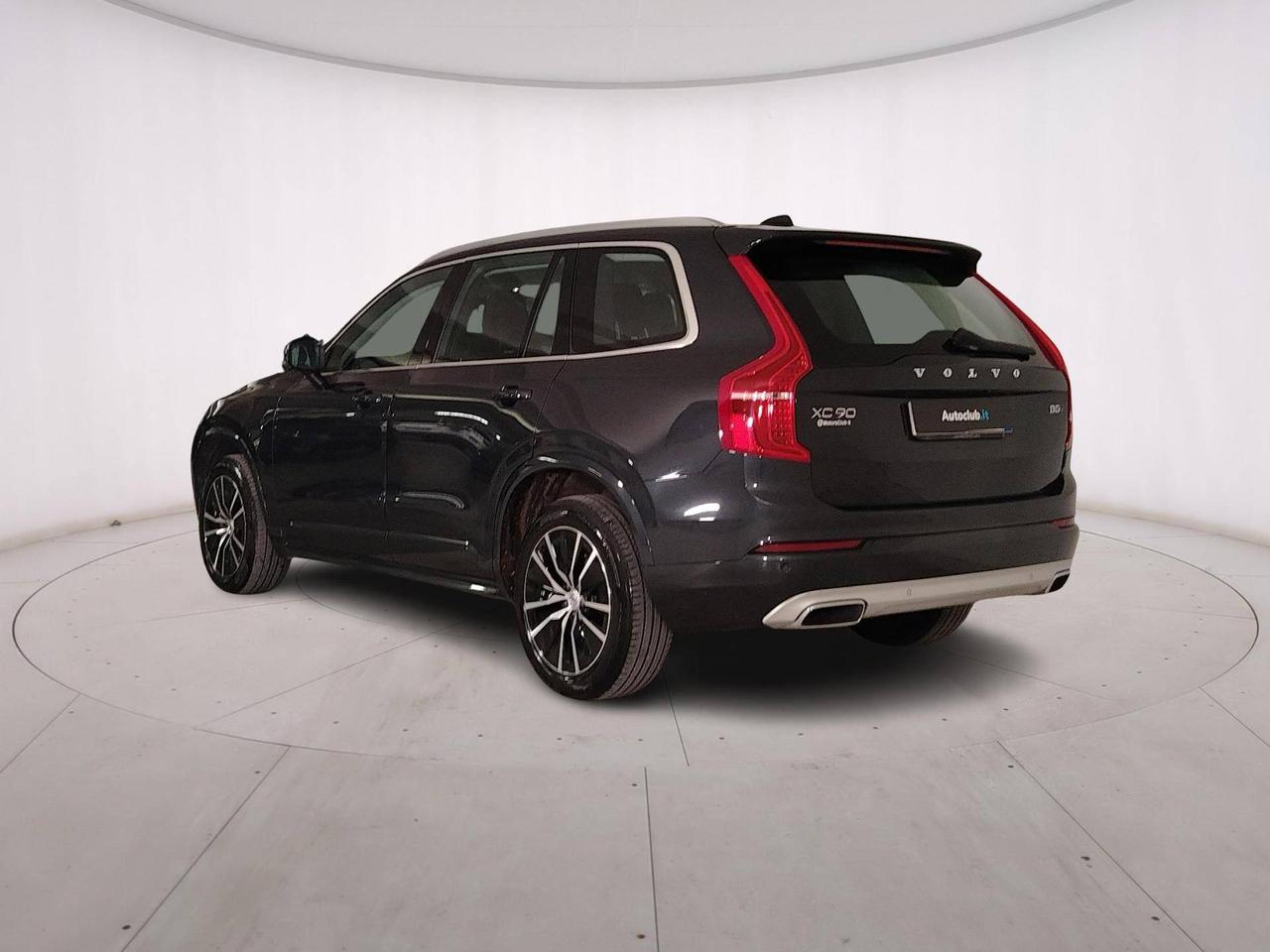 Volvo XC90 2.0 b5 Momentum awd