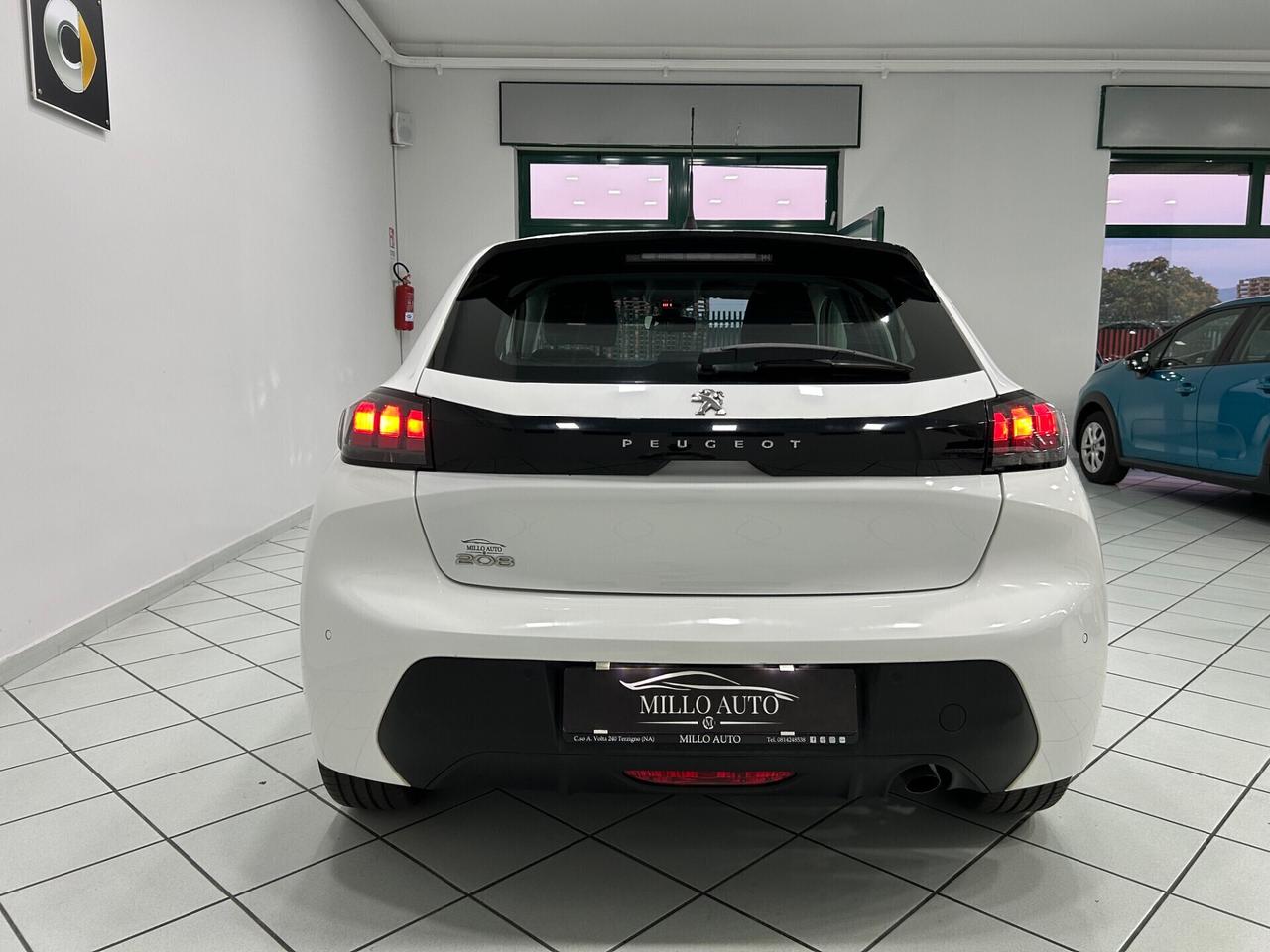 Peugeot 208 BlueHDi 1.5cc 100cv Allure 36.000KM
