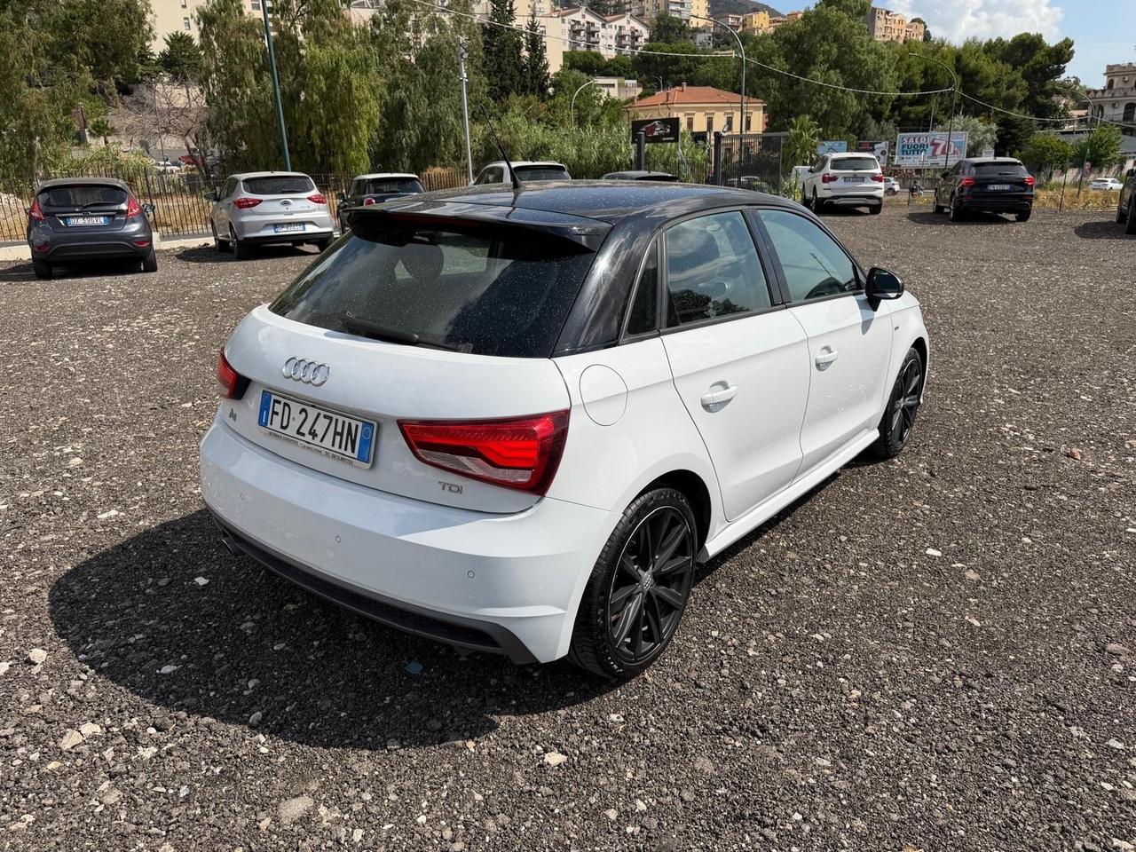 Audi A1 SPB 1.4 TDI S-LINE