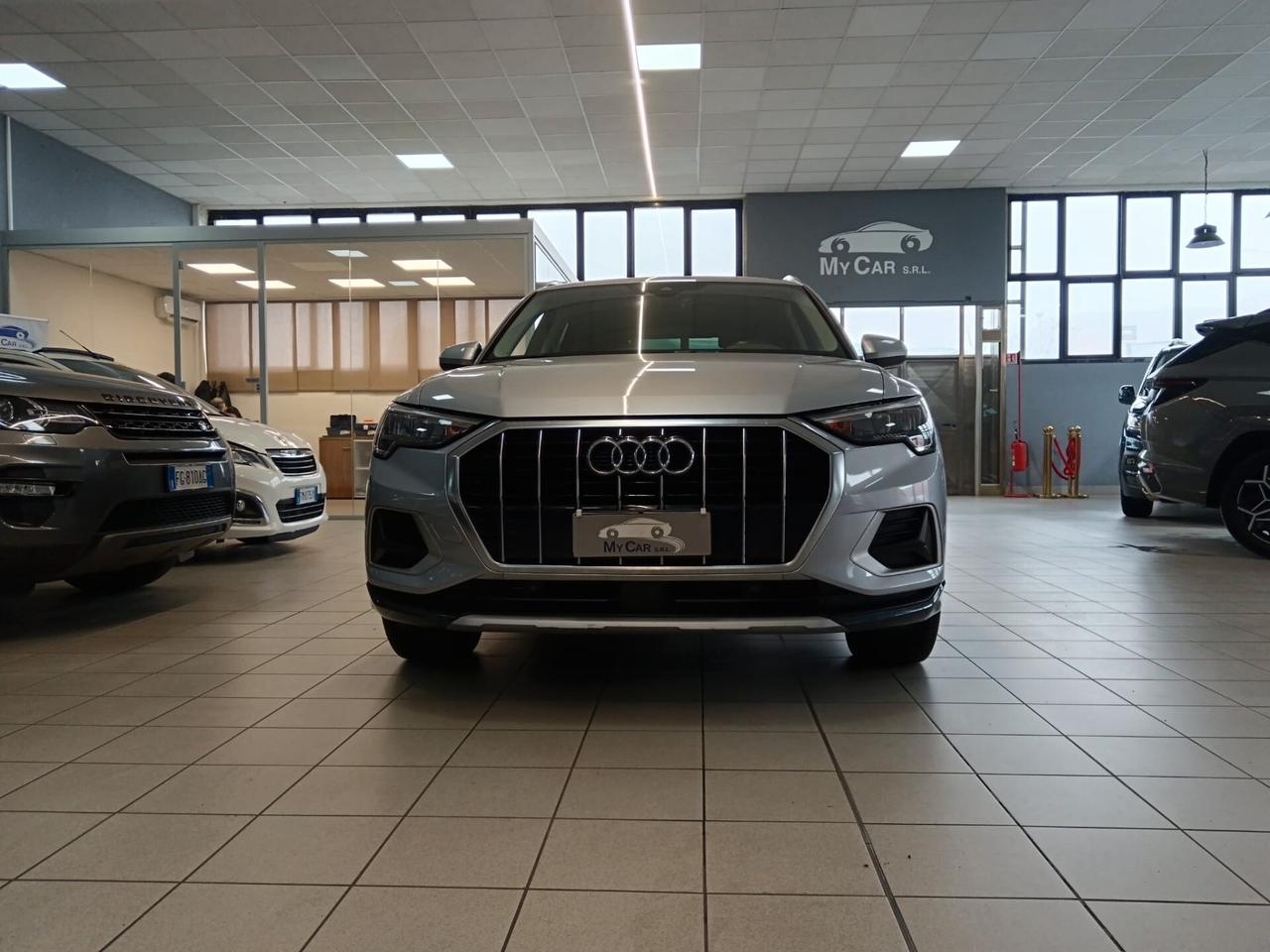 Audi Q3 35 Benzina Manuale