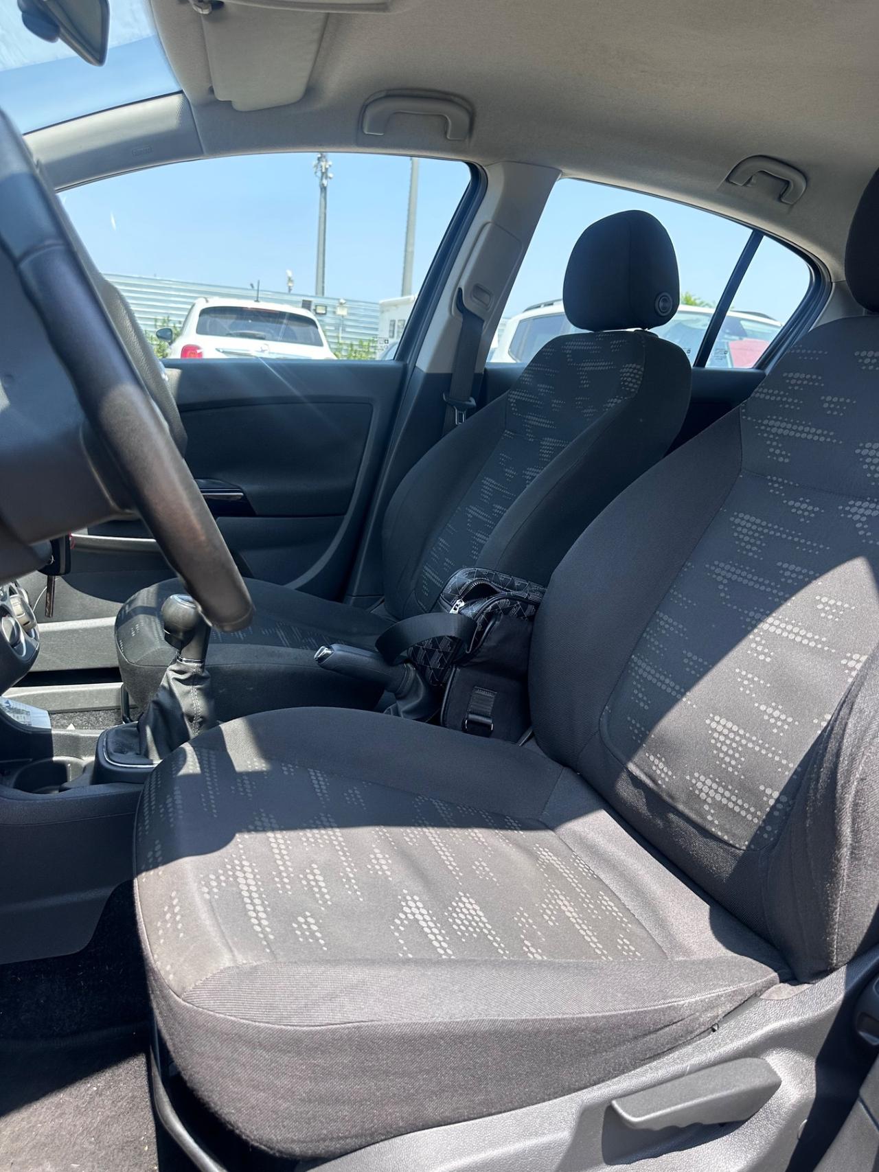 Opel Corsa 1.2 5 porte Club