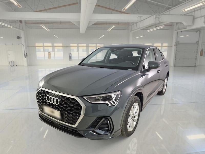 AUDI Q3 SPORTBACK 45 TFSI e S tronic Business Plus