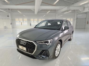 AUDI Q3 SPORTBACK 45 TFSI e S tronic Business Plus