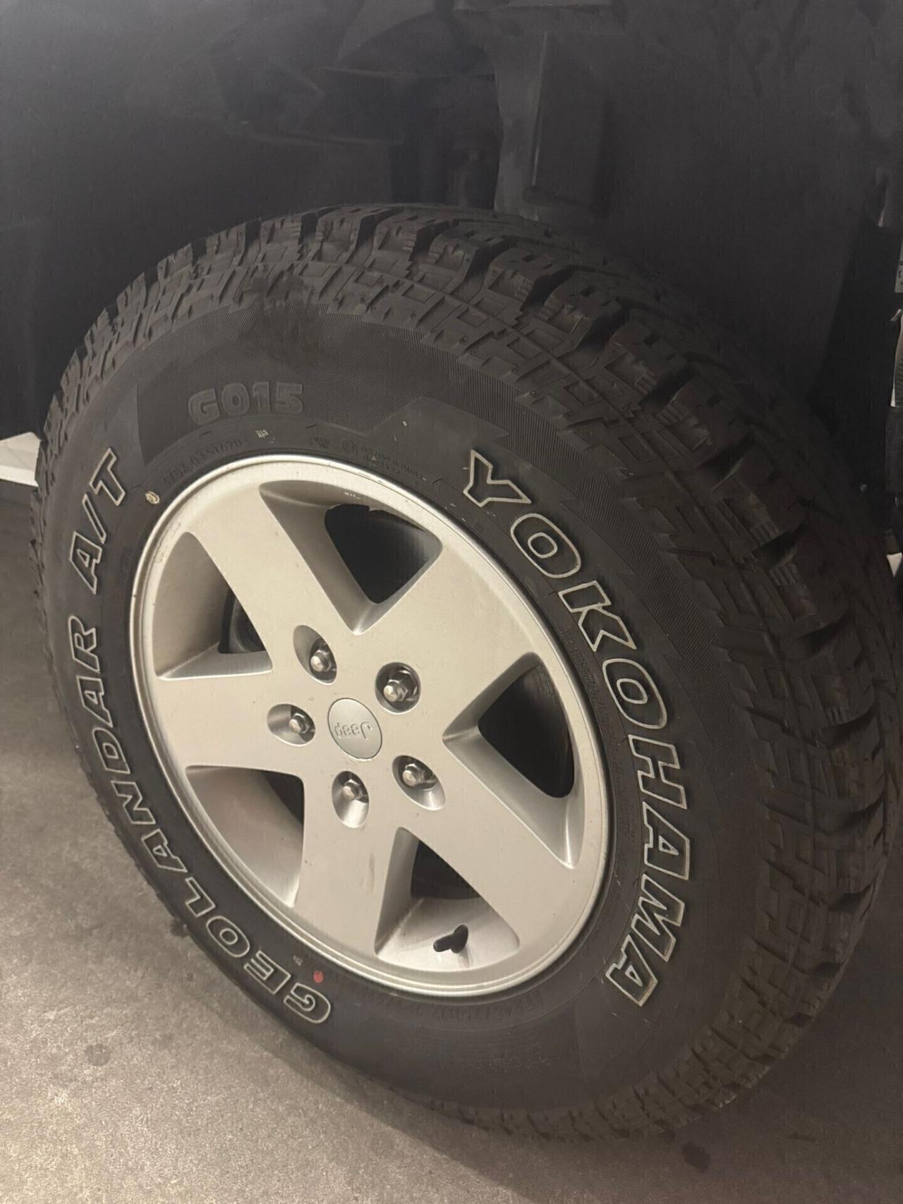 Jeep Wrangler 2.8 CRD DPF Sahara Auto 2013