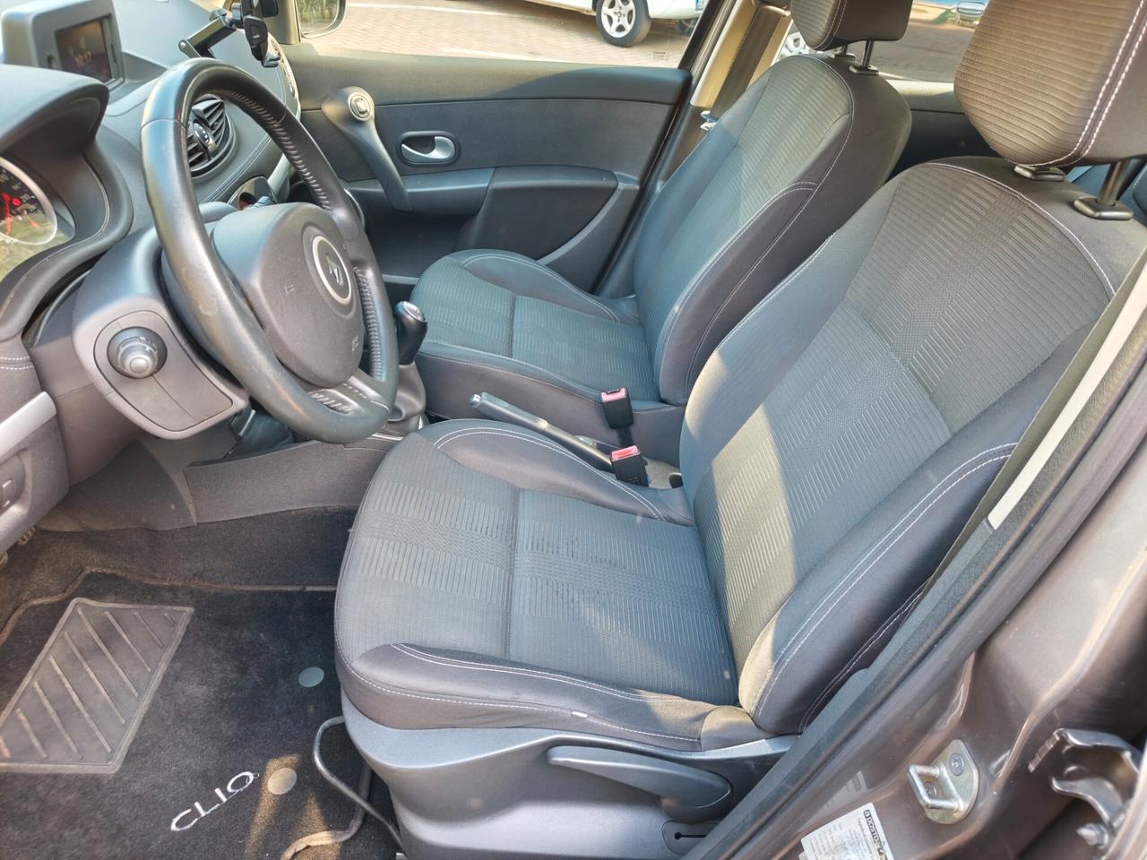 Renault Clio 1.2 75CV 5 porte – Solo 89.000 km – OK NEOPATENTATI