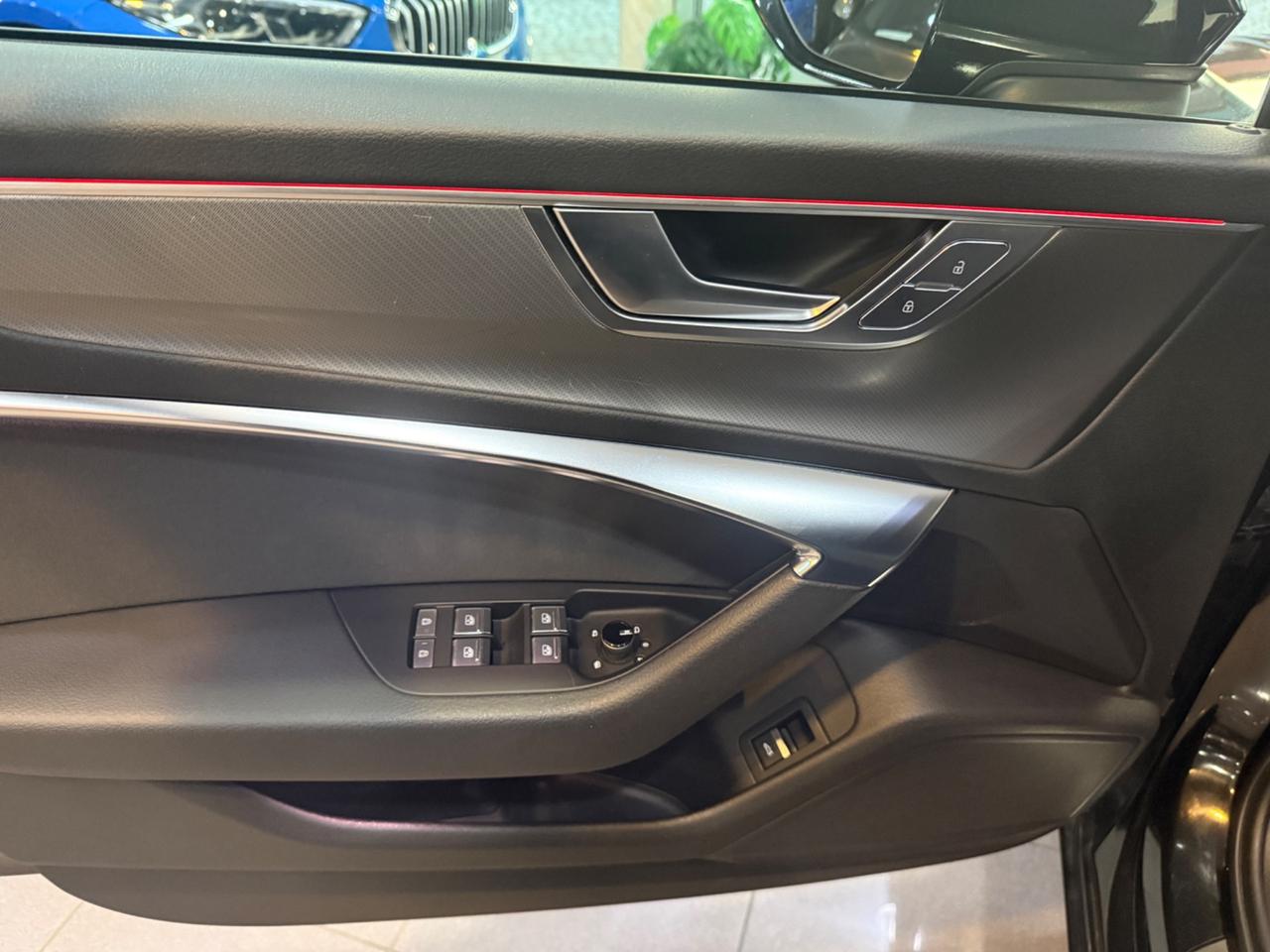 Audi A6 Avant 40 2.0 TDI S tronic Business