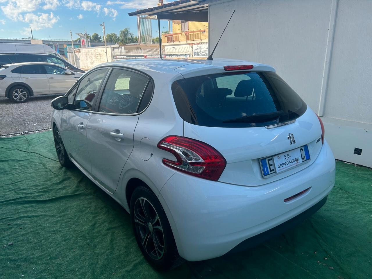 Peugeot 208 2017 1.2 82CV Allure KM CERTIFICATI LEGGI TUTTO!