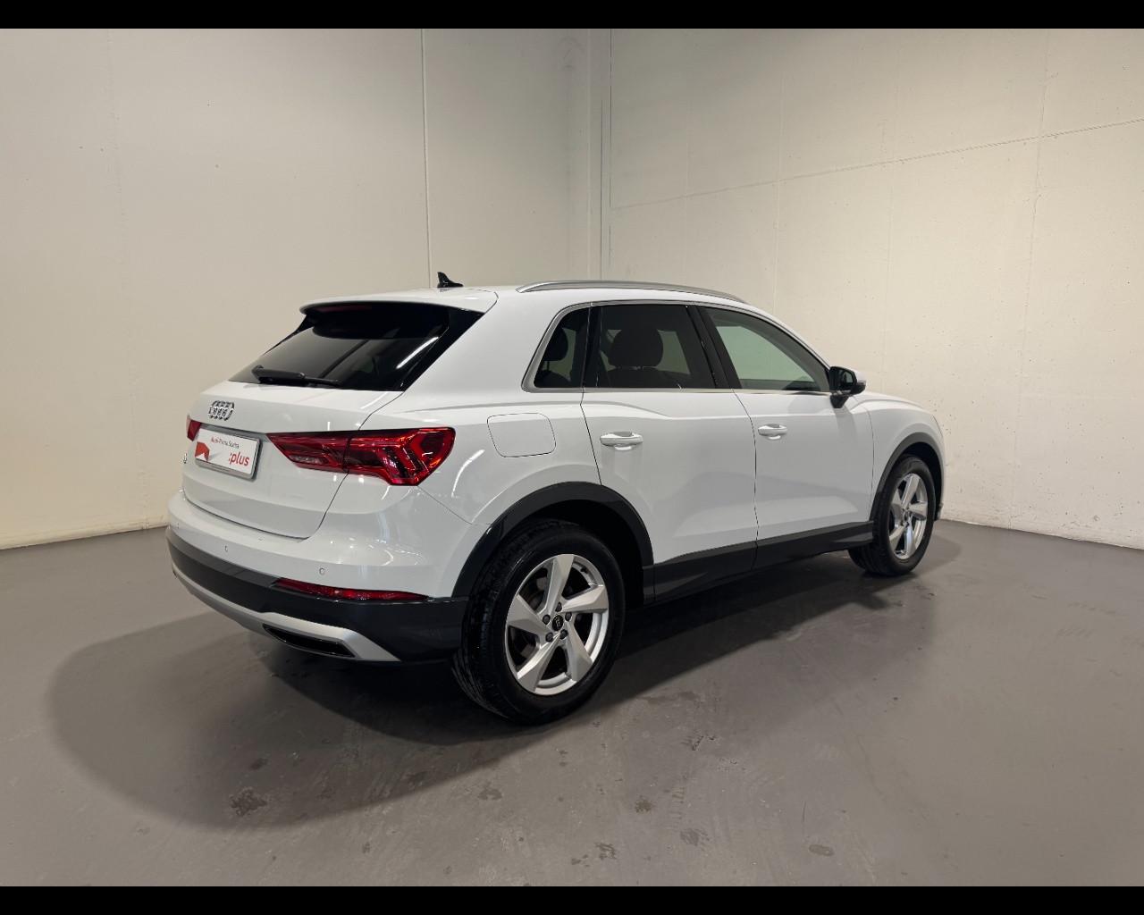 AUDI Q3 35 TDI S-TRONIC BUSINESS ADVANCED