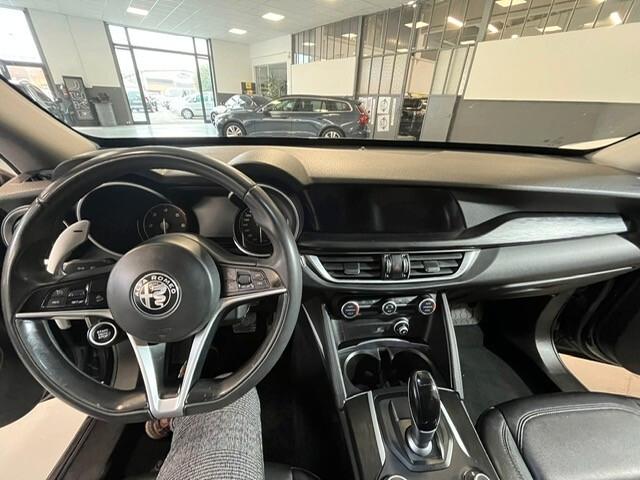 Alfa Romeo Stelvio 2.2 Turbodiesel 210 CV AT8 Q4 Business