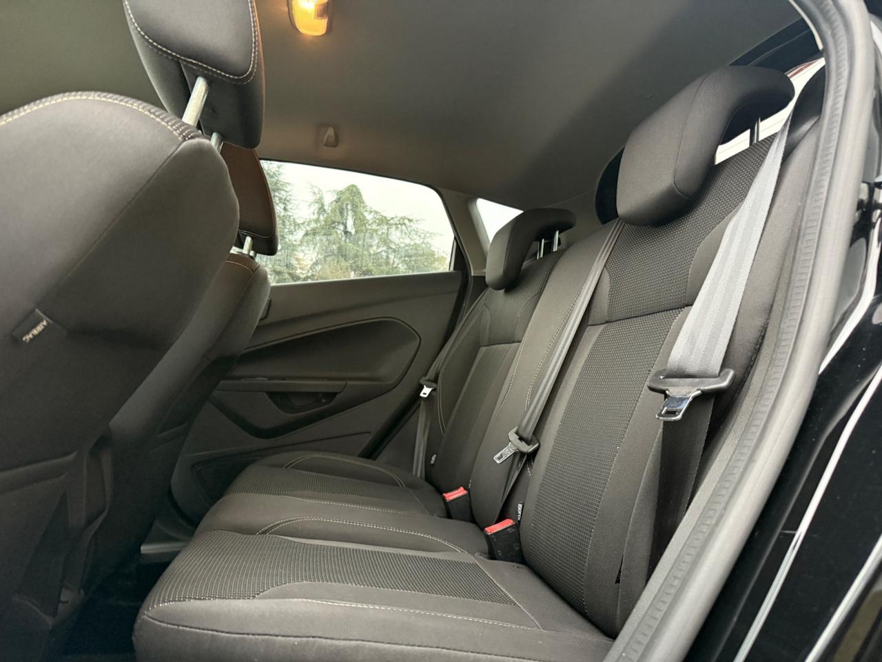 Ford Fiesta 1.4 5p. Bz.- GPL Titanium