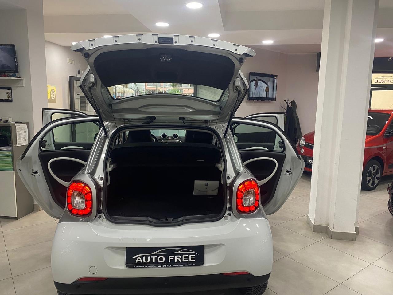 Smart ForFour 70 1.0 Prime