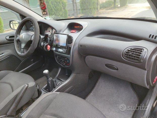 PEUGEOT 206 1.4 diesel ADATTA X NEOPATENTATI