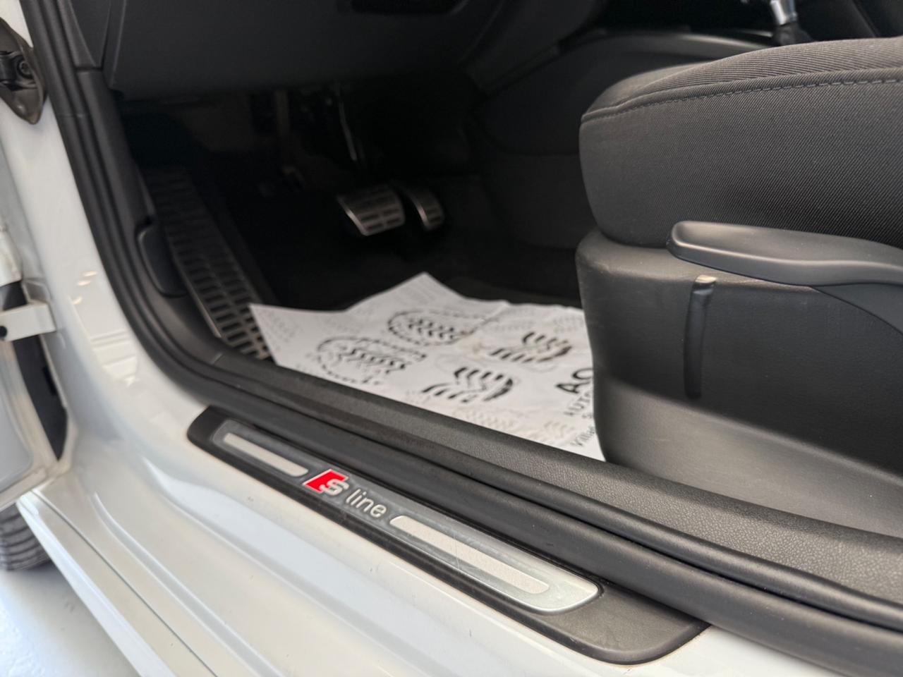 Audi A1 1.6 TDI S tronic S line edition plus