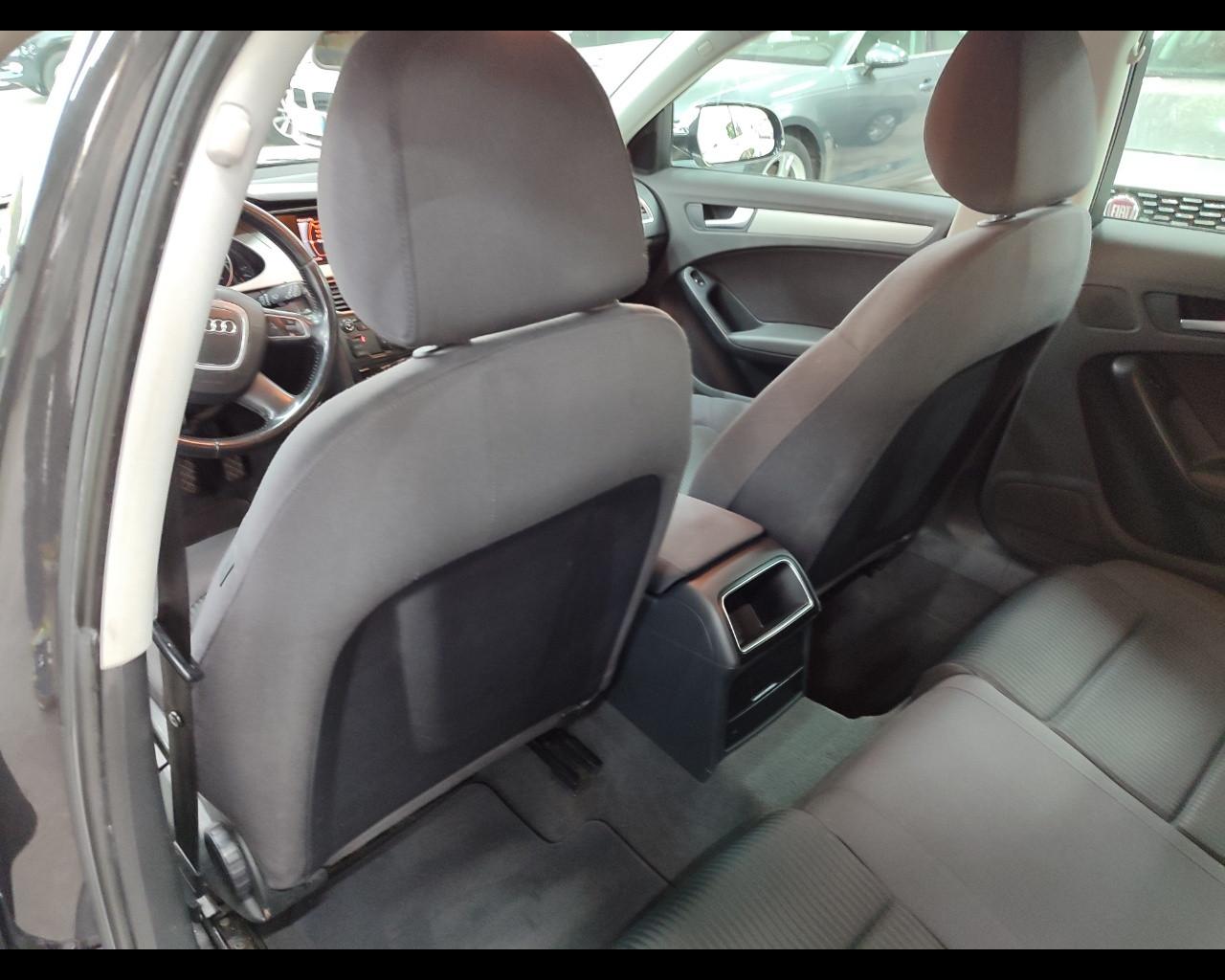 AUDI A4 4ª serie - A4 Avant 2.0 TDI 120 CV Ambiente