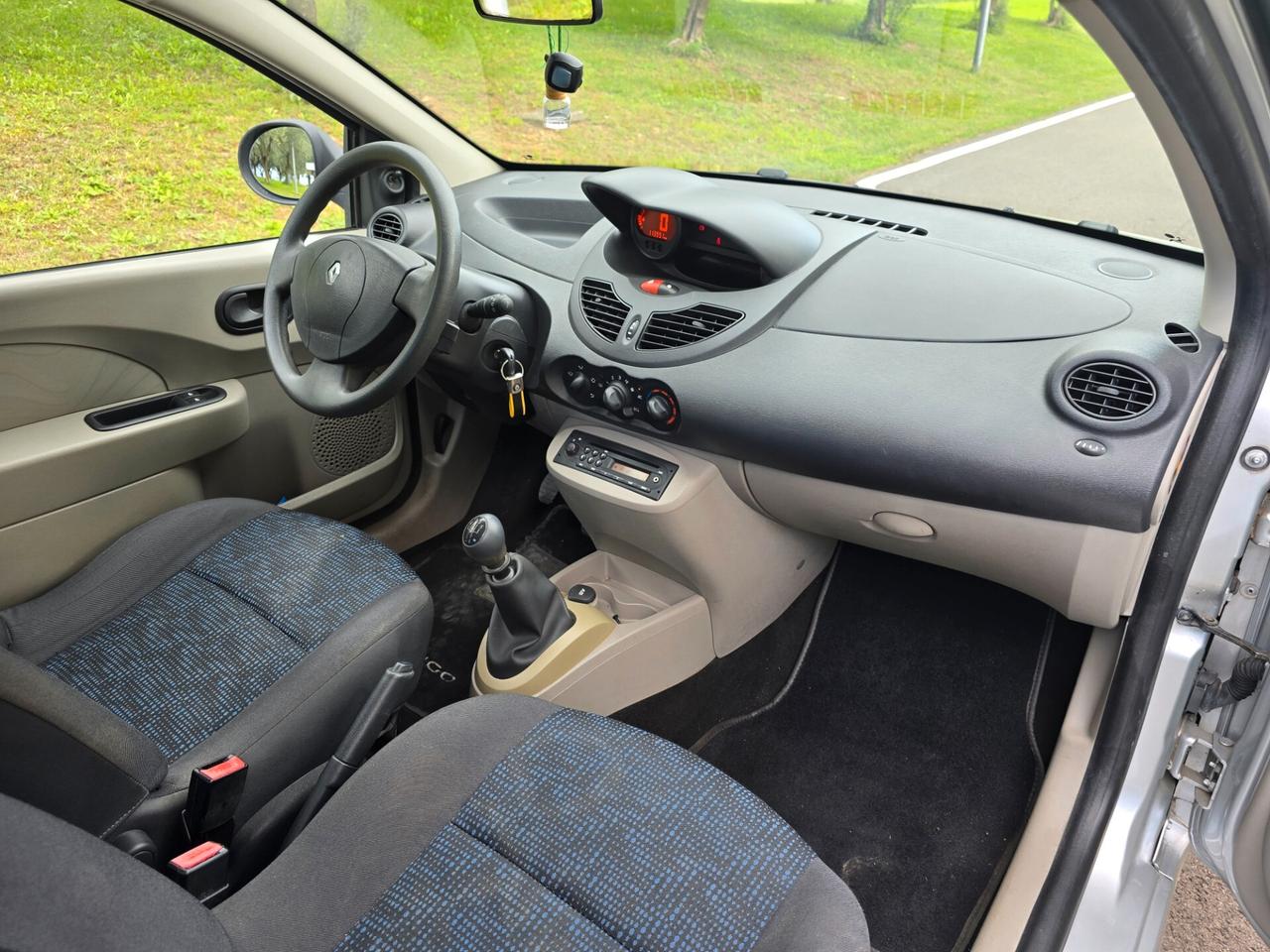 Renault Twingo 1.2 8V OK NEOPATENTATI 113000KM