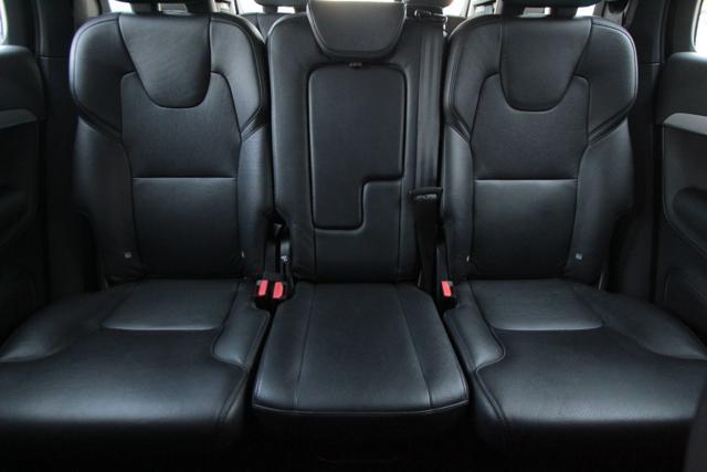 VOLVO XC90 B5 (d) AWD Pezzo Netto 7 posti Business Plus