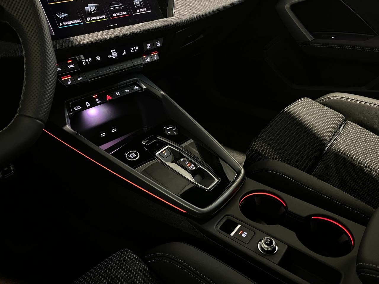 AUDI A3 SPORTBACK TFSI S-TRONIC S-LINE EDITION