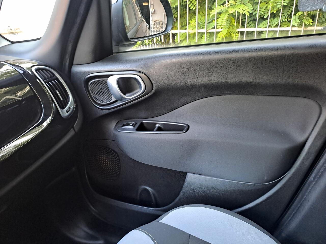 Fiat 500L 1.4 95 CV Lounge POCHI KM