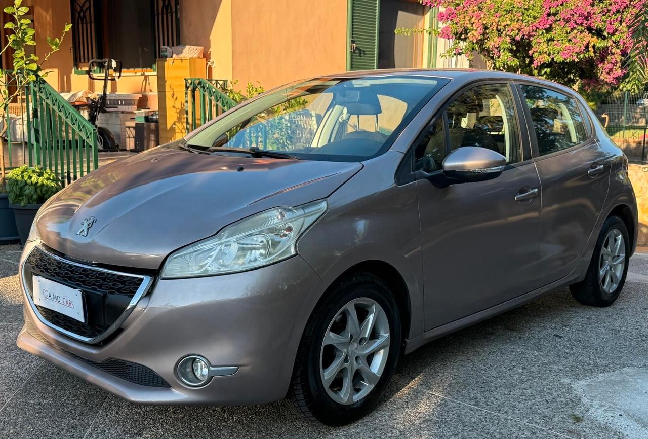 Peugeot 208 1.2 VTi 82 CV 5 porte Allure COME NUOVA