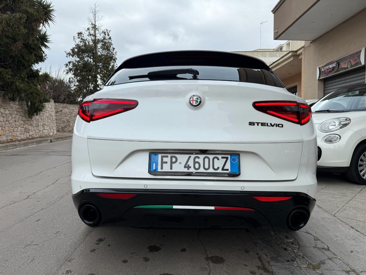 Alfa Romeo Stelvio 2.2 Turbodiesel 180 CV AT8 RWD Super