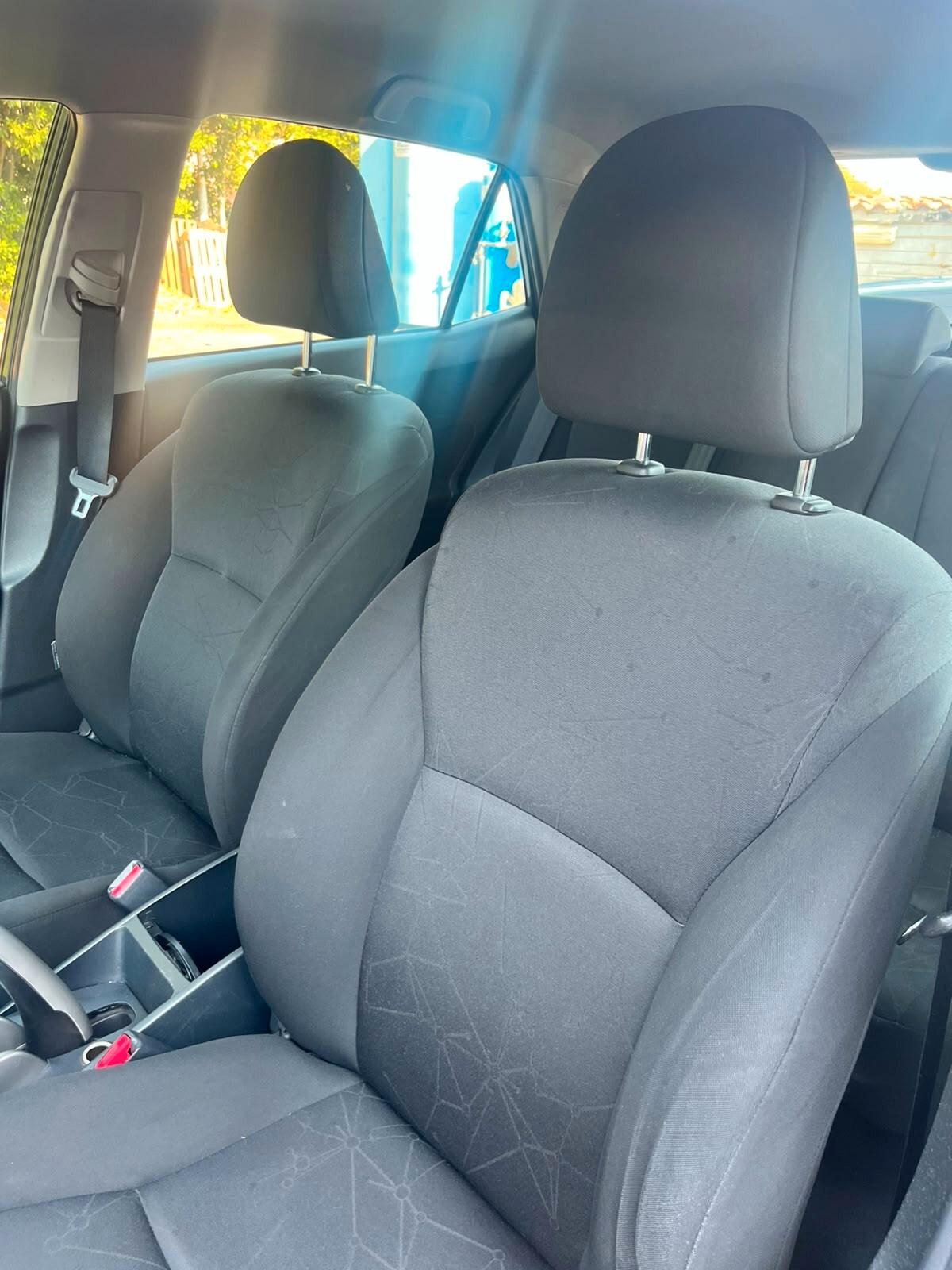 Toyota Auris 1.4 benzina