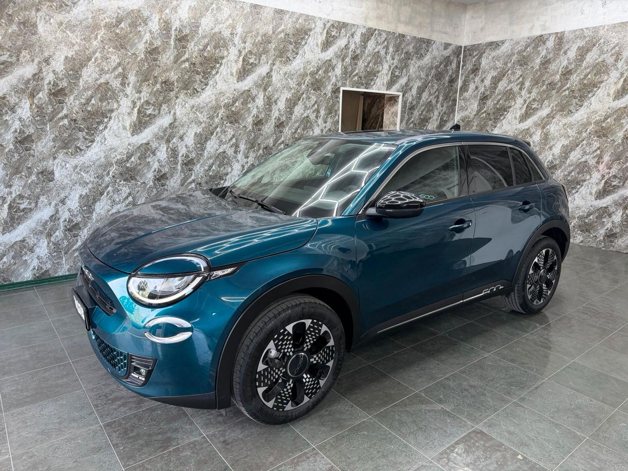 Fiat 600 Hybrid 145 CV DCT MHEV La Prima