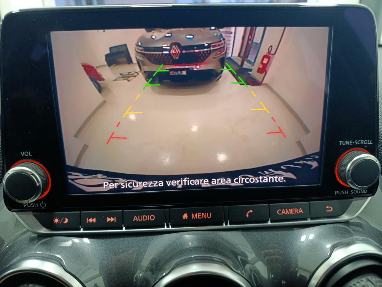 Nissan Juke 1.0 DIG-T CAMBIO AUTOMATICO 114 CV DCT Acenta