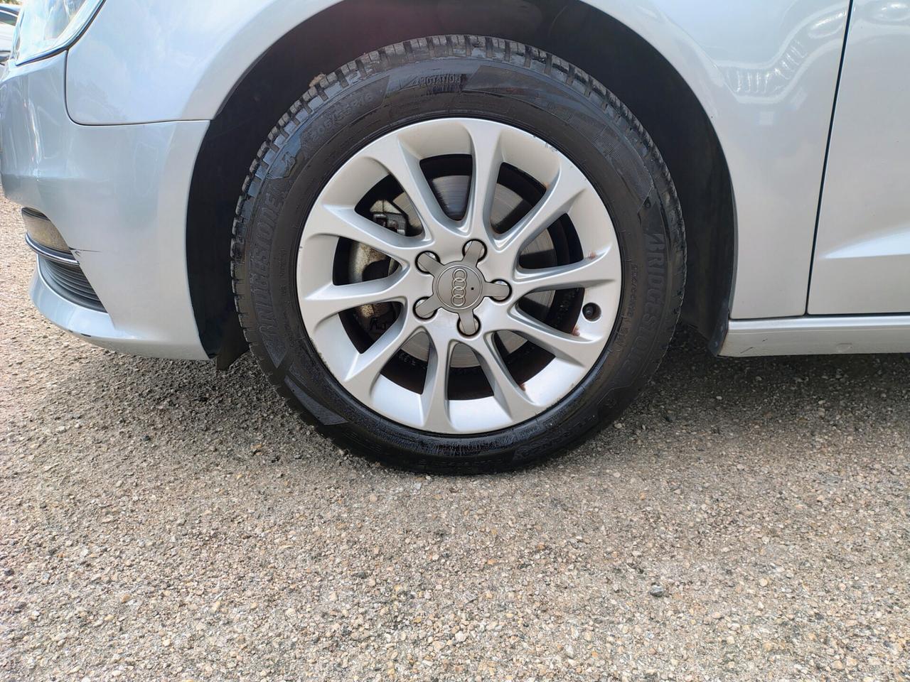 Audi A3 SPB 1.6 TDI clean diesel Ambition