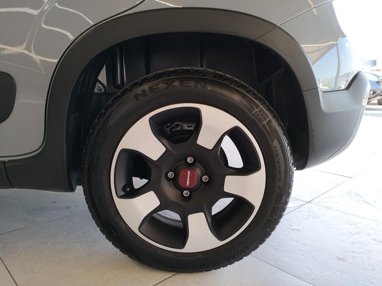 Fiat Panda 1.0 hybrid City Cross s