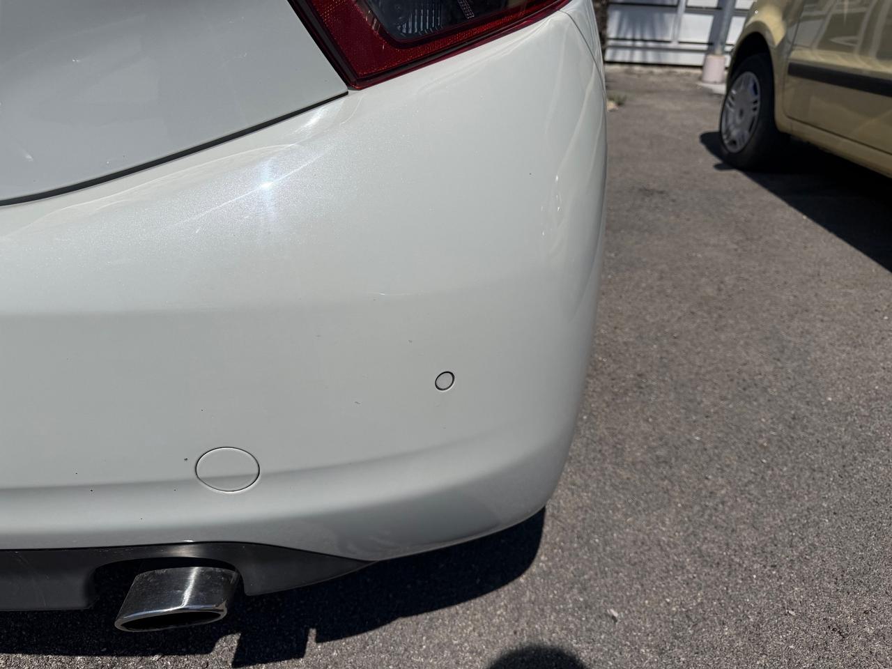 Peugeot 208 1.2 benzina GTLINE 2015 automatica