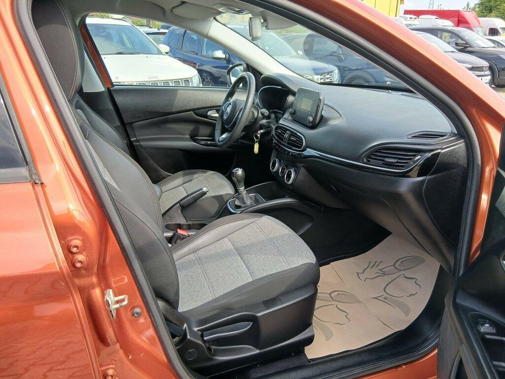 Fiat Tipo 1.0 Cross
